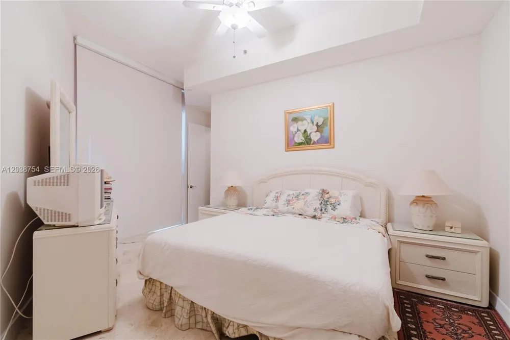 15811 COLLINS AVE #3607 Sunny Isles Beach, FL 33160