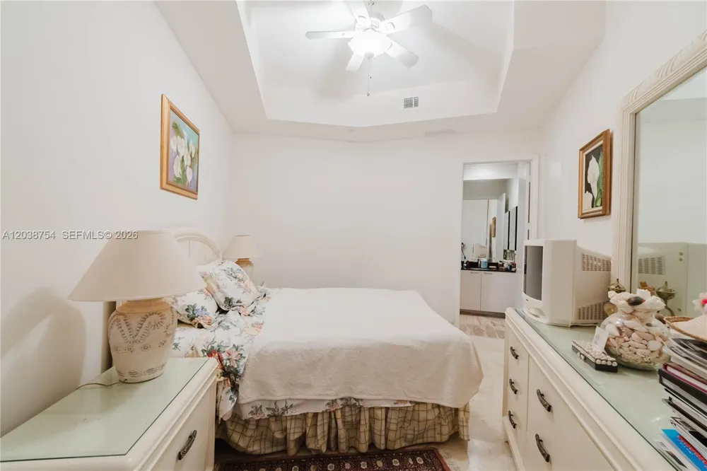 15811 COLLINS AVE #3607 Sunny Isles Beach, FL 33160