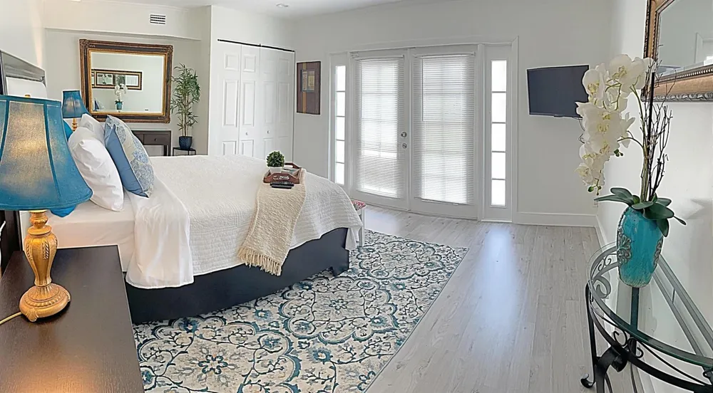 2077 Carambola Road West Palm Beach, FL 33406