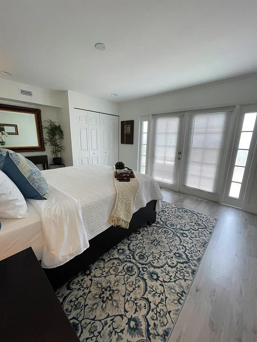 2077 Carambola Road West Palm Beach, FL 33406