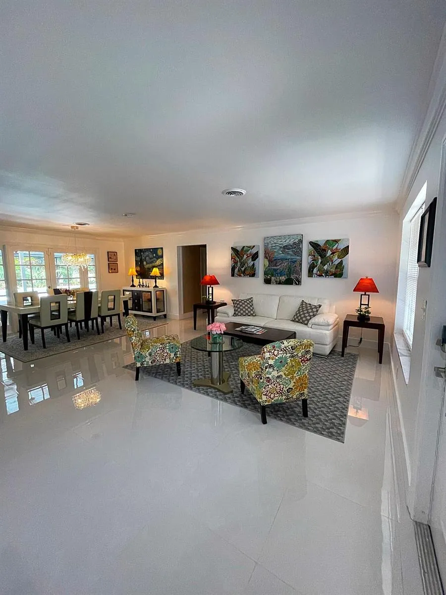 2077 Carambola Road West Palm Beach, FL 33406
