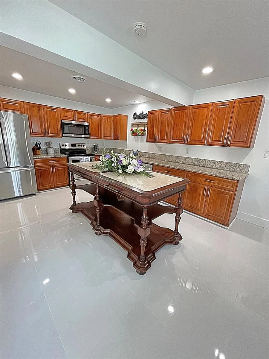 2077 Carambola Road West Palm Beach, FL 33406