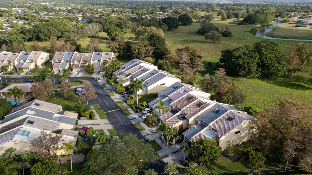 1989 Canterbury Circle Wellington, FL 33414