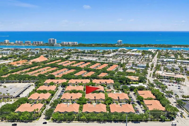 114 Lighthouse Circle #Unit C Tequesta, FL 33469