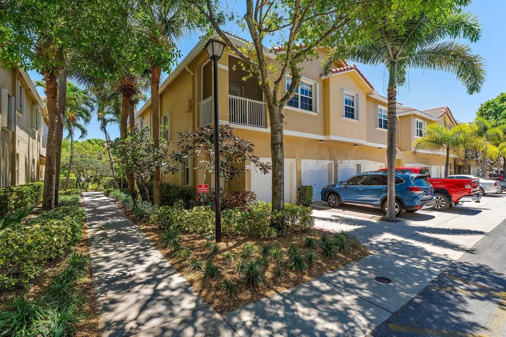 114 Lighthouse Circle #Unit C Tequesta, FL 33469