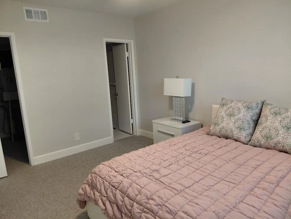 1951 NE 39th Street #127 Lighthouse Point, FL 33064