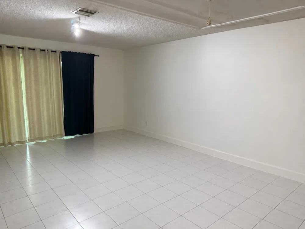 12272 NW 36th Place Sunrise, FL 33323