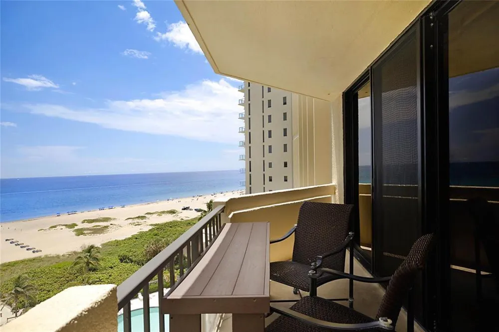 2800 Ocean Drive #B-9d Singer Island, FL 33404