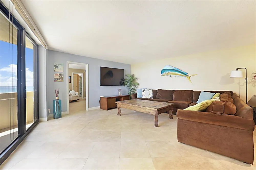 2800 Ocean Drive #B-9d Singer Island, FL 33404