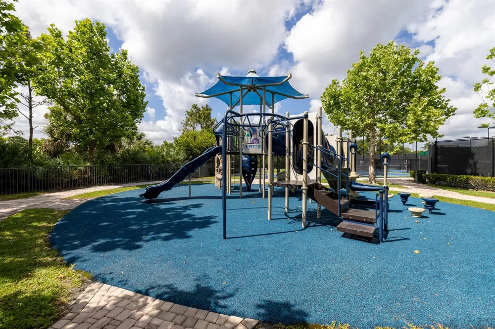 111 Tresana Boulevard #27 Jupiter, FL 33478