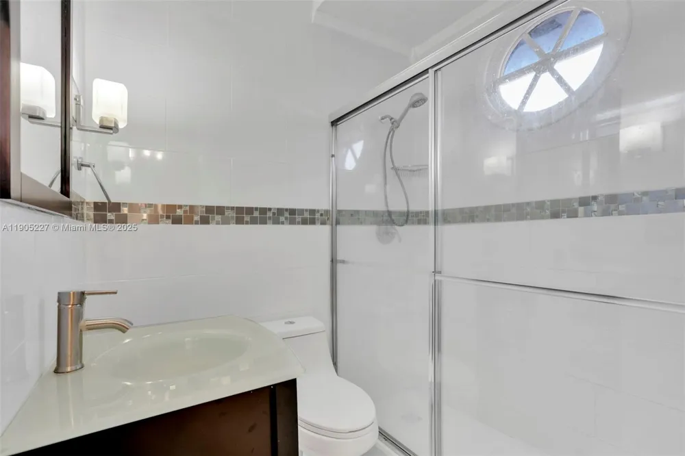 16232 NW 79th Ave Miami Lakes, FL 33016