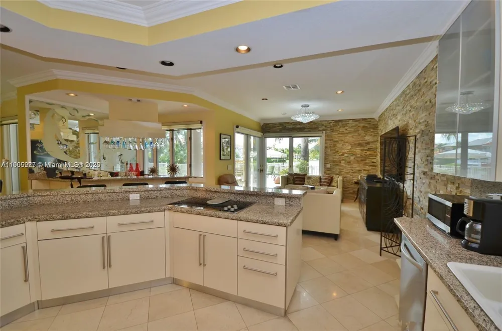 16232 NW 79th Ave Miami Lakes, FL 33016