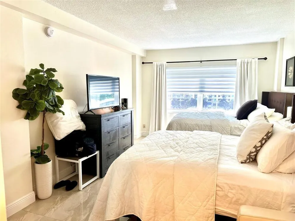 2900 NE 30th Street #K9 Fort Lauderdale, FL 33306