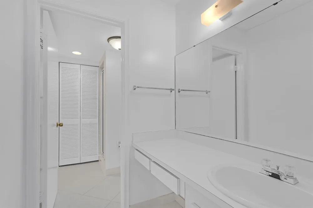 4200 Highway A1a #311 Hutchinson Island, FL 34949
