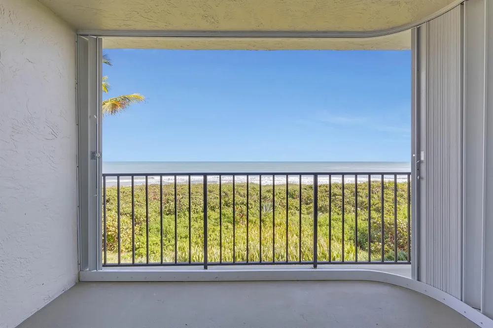 4200 Highway A1a #311 Hutchinson Island, FL 34949