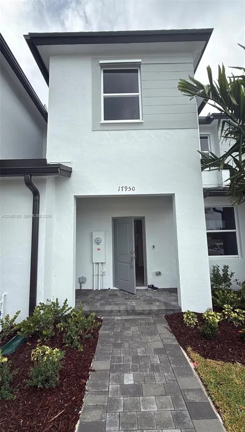 17950 SW 357TH TER