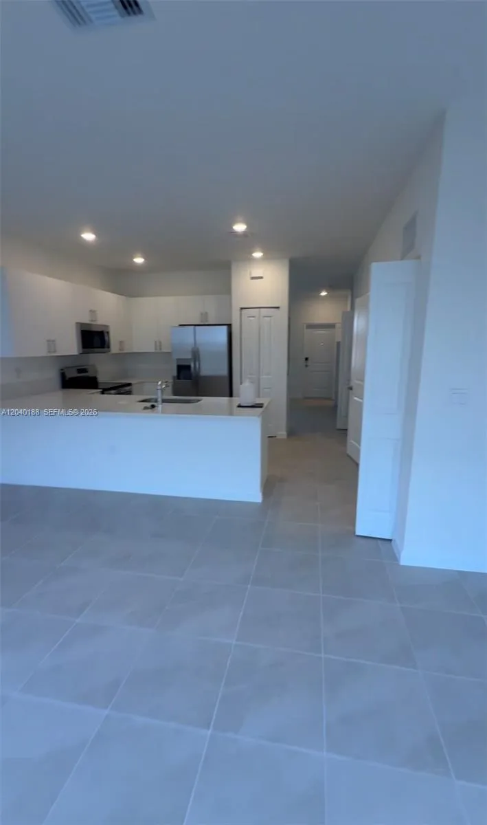 17950 SW 357TH TER Florida City, FL 33034