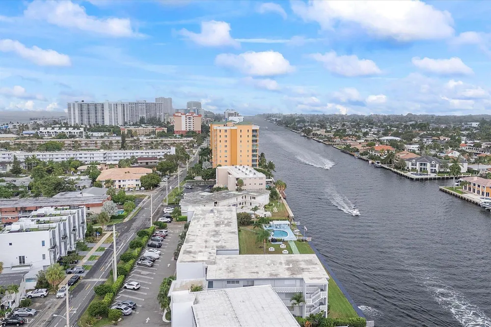 1001 Riverside Drive #104 Pompano Beach, FL 33062