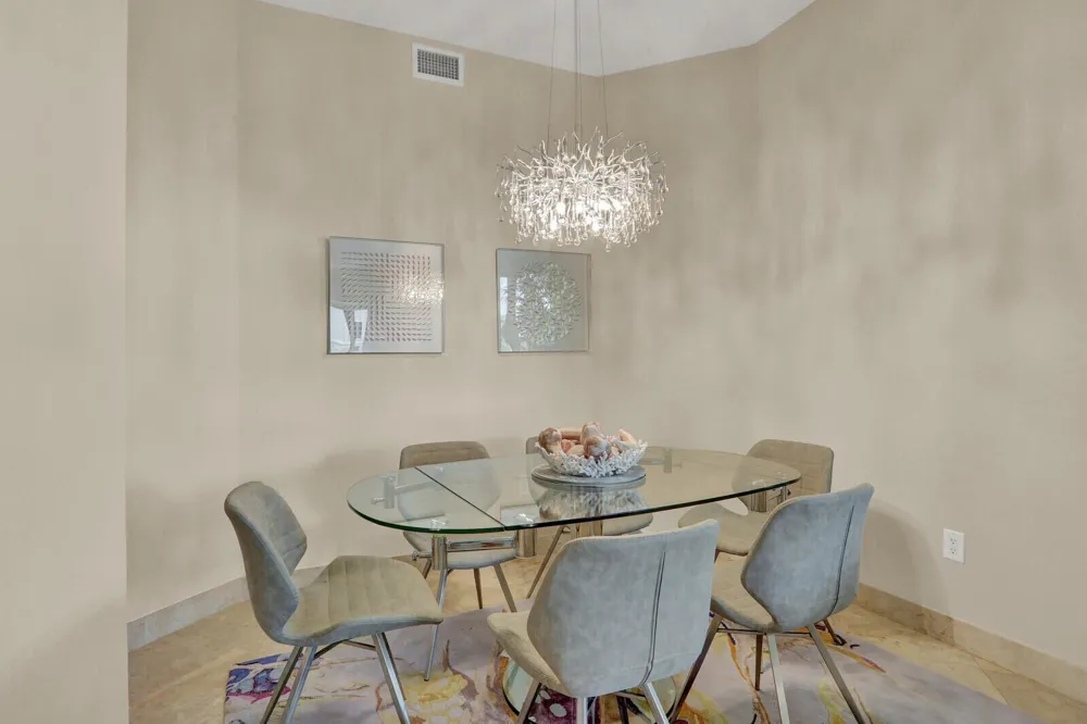 3610 Gardens Parkway #202a Palm Beach Gardens, FL 33410