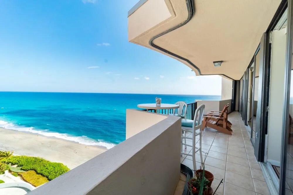 4200 Ocean Drive #1-1806 Singer Island, FL 33404