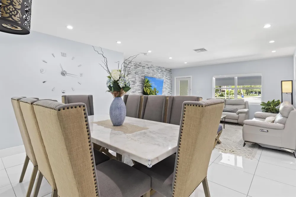 297 Minola Drive Miami Springs, FL 33166