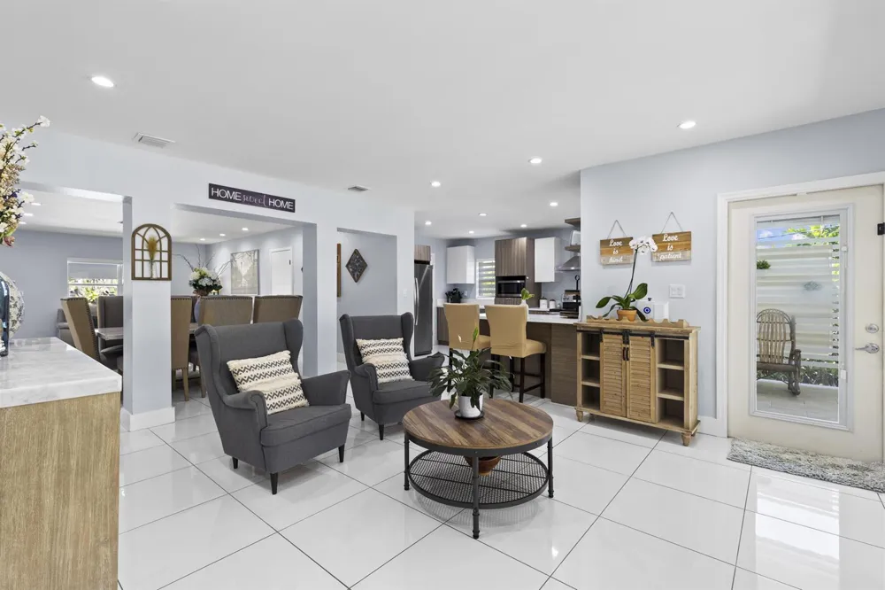 297 Minola Drive Miami Springs, FL 33166