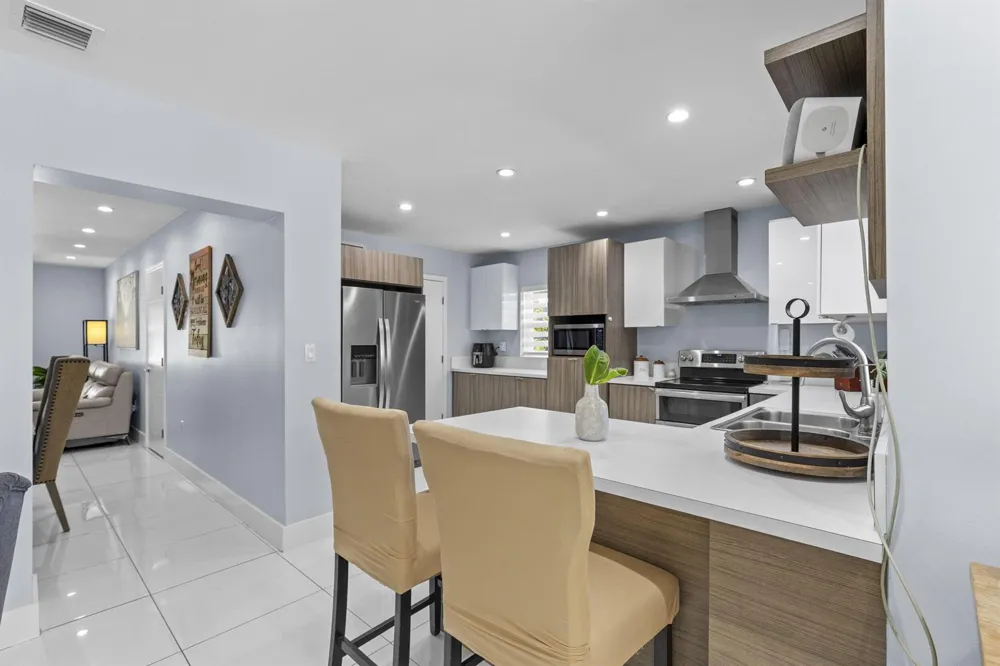 297 Minola Drive Miami Springs, FL 33166