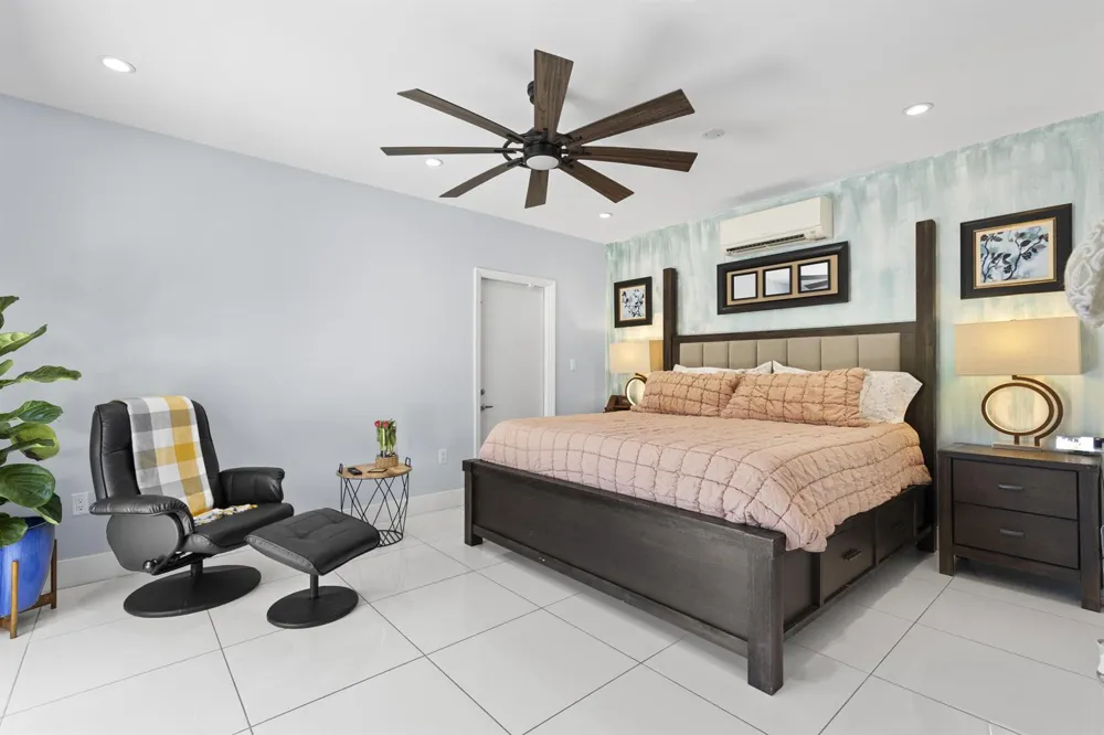 297 Minola Drive Miami Springs, FL 33166