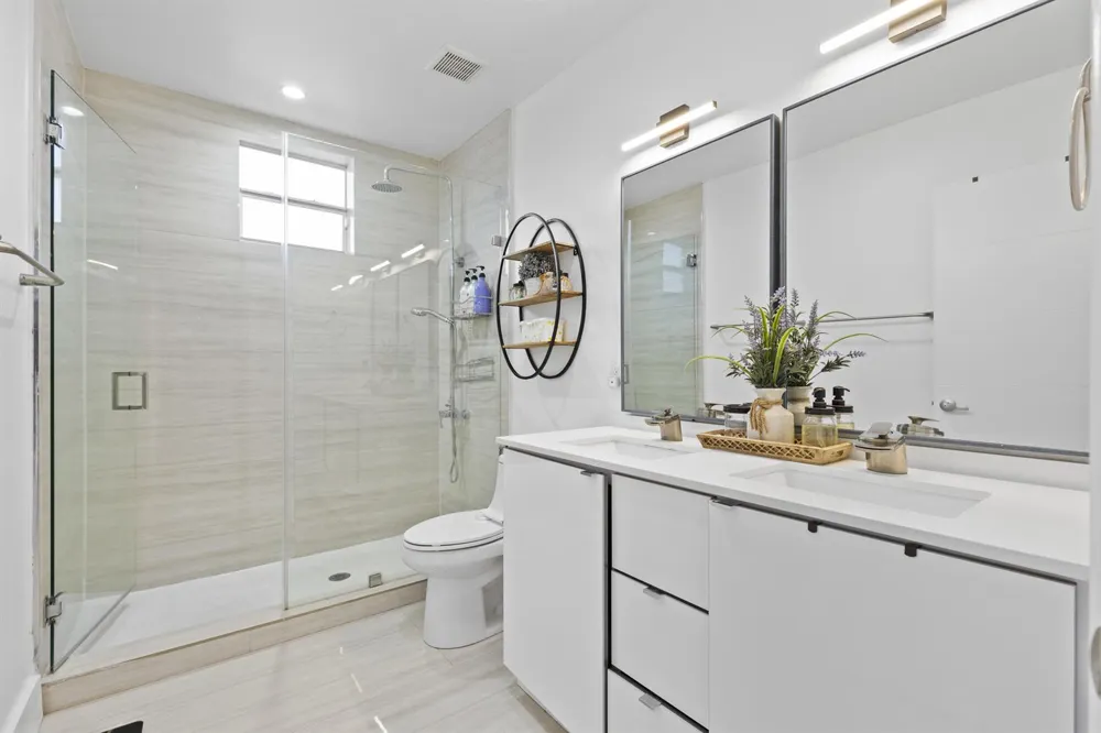 297 Minola Drive Miami Springs, FL 33166