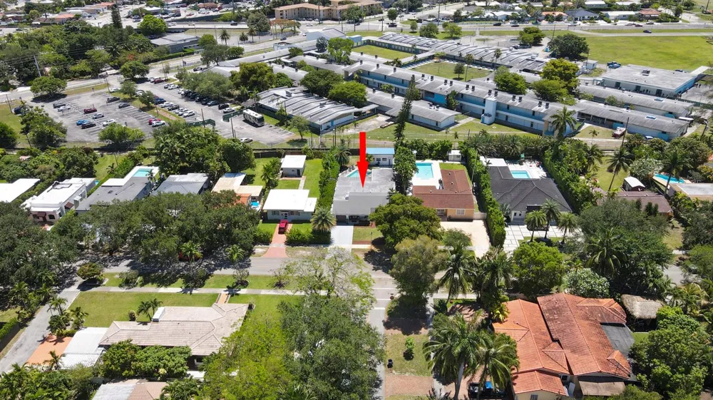 297 Minola Drive Miami Springs, FL 33166