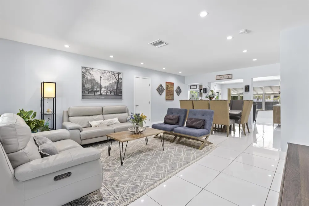 297 Minola Drive Miami Springs, FL 33166