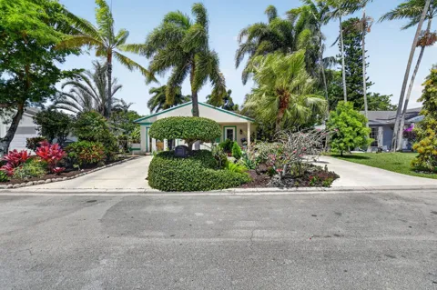 8353 Huntsman Place