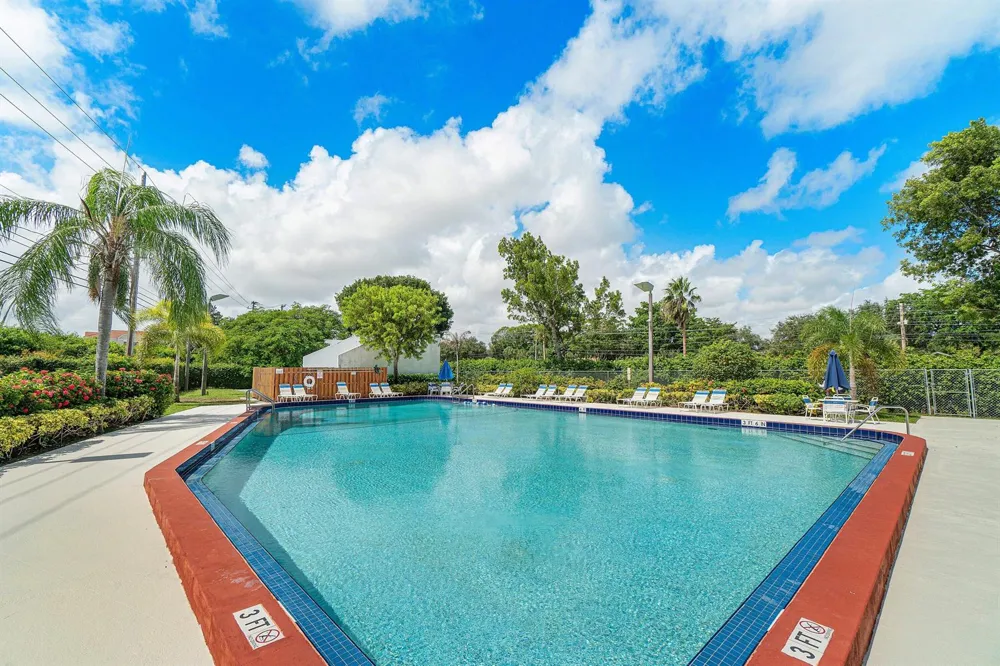 3425 San Bernadino Drive #57-b Delray Beach, FL 33445