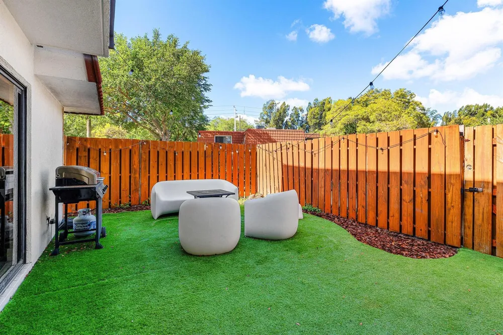 3425 San Bernadino Drive #57-b Delray Beach, FL 33445