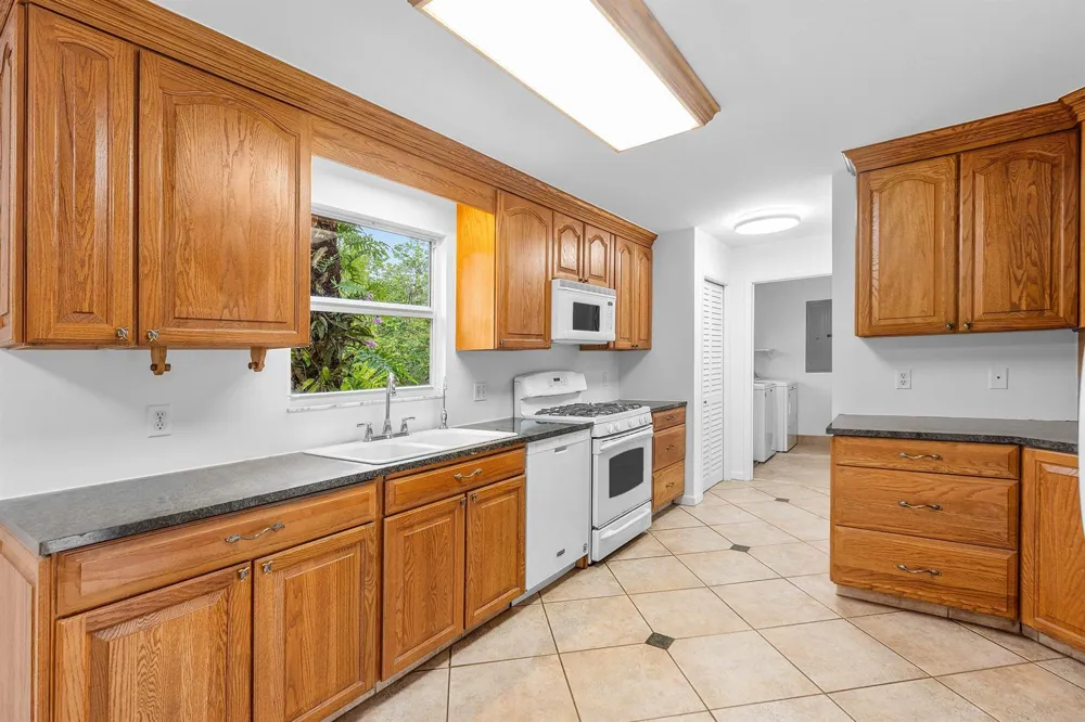 7713 Park Lane Road Lake Worth, FL 33449