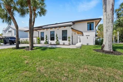 1692 S Ocean Boulevard
