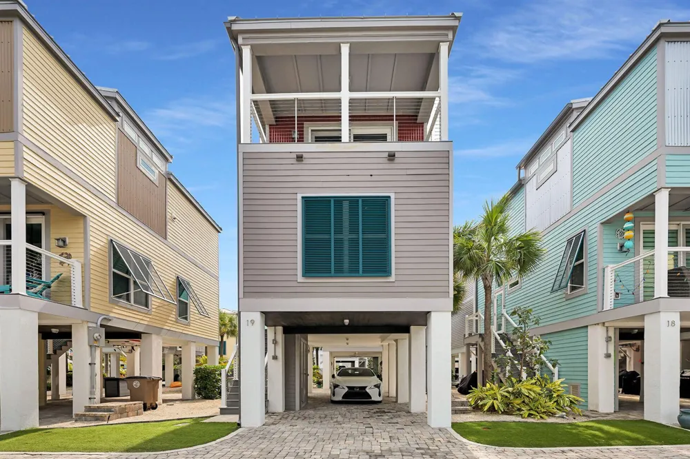 101 11th Street #19 Marathon, FL 33050