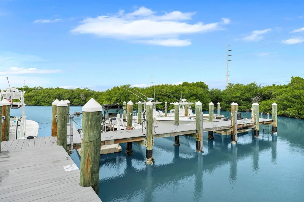 101 11th Street #19 Marathon, FL 33050