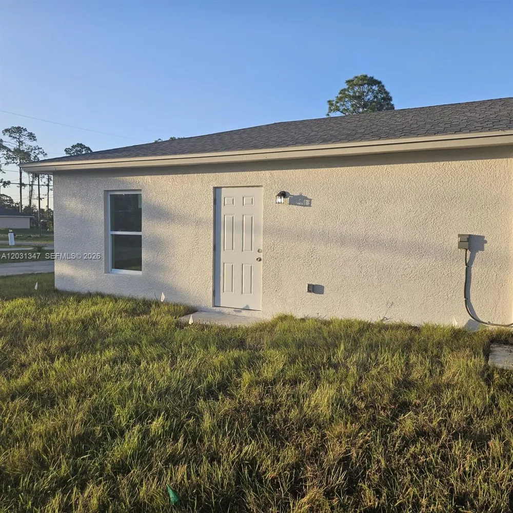 3819 3rd Street W Lehigh Acres, FL 33971