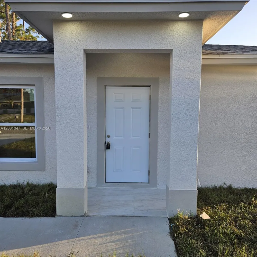 3819 3rd Street W Lehigh Acres, FL 33971