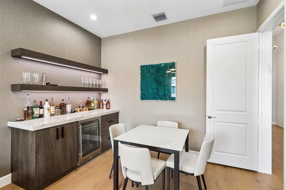 9812 Spruce Woods Drive Boynton Beach, FL 33473