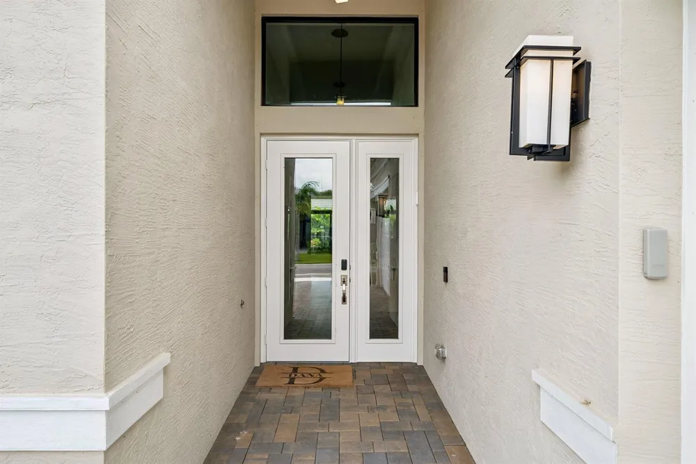 9812 Spruce Woods Drive Boynton Beach, FL 33473