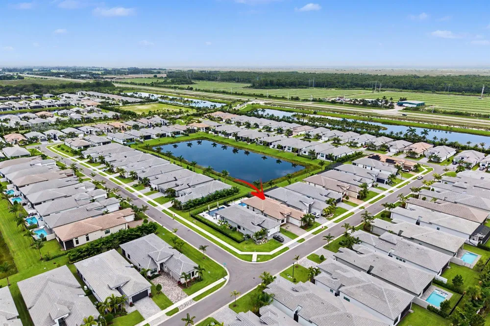 9812 Spruce Woods Drive Boynton Beach, FL 33473