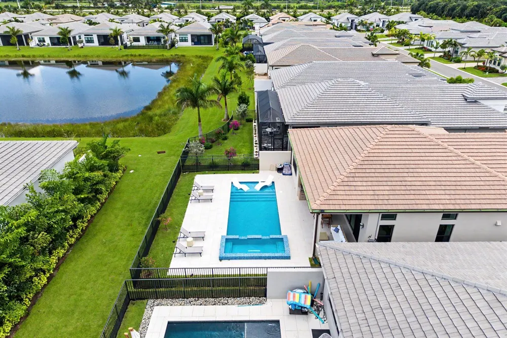 9812 Spruce Woods Drive Boynton Beach, FL 33473