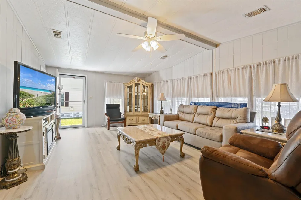 51 Grande Camino Way Fort Pierce, FL 34951