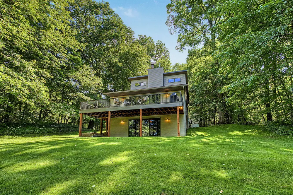 12017 Lilac Lane Johnstown Township, MI 49050