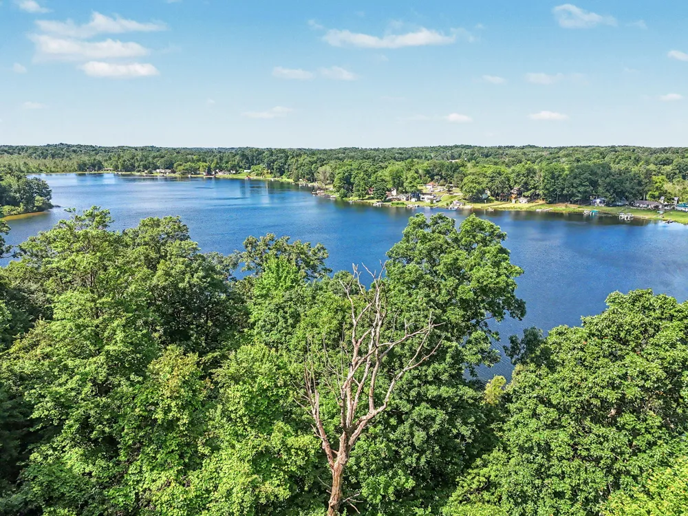 12017 Lilac Lane Johnstown Township, MI 49050