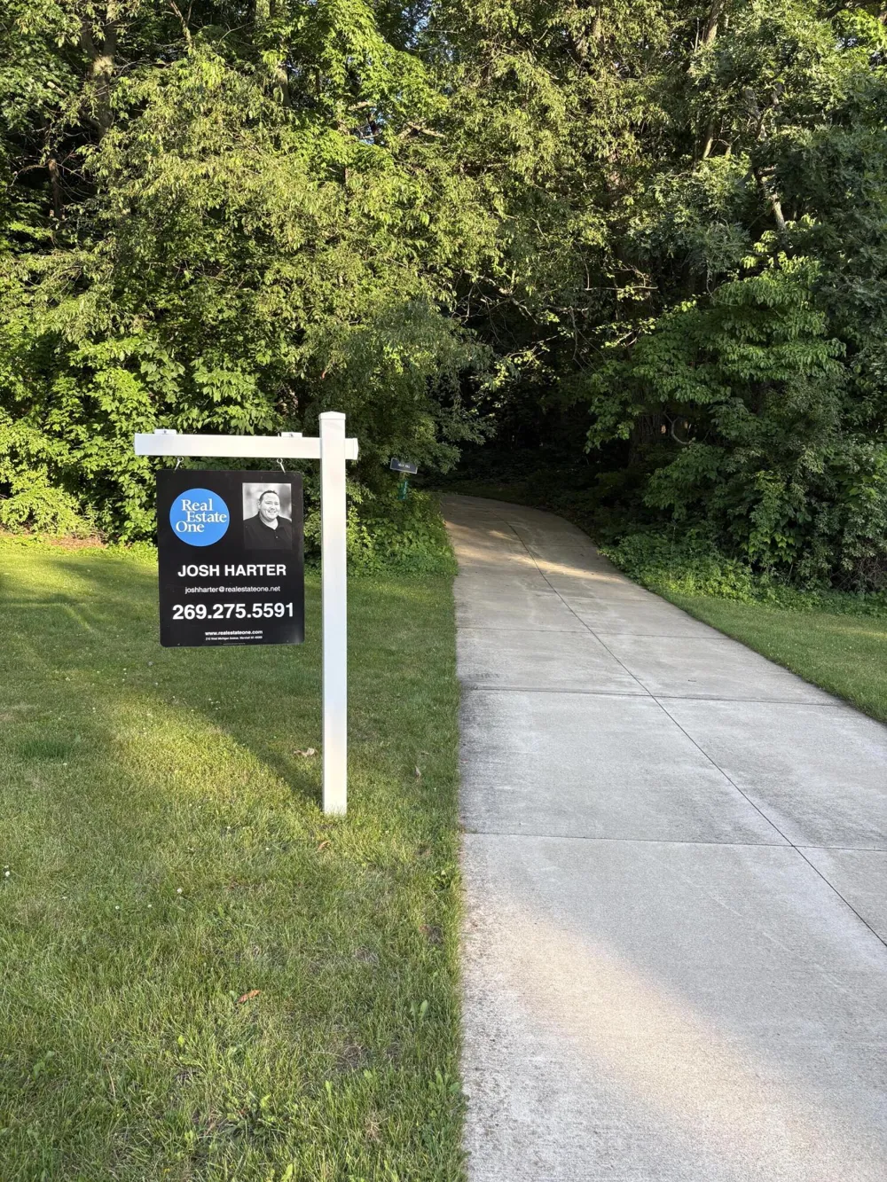 12017 Lilac Lane Johnstown Township, MI 49050