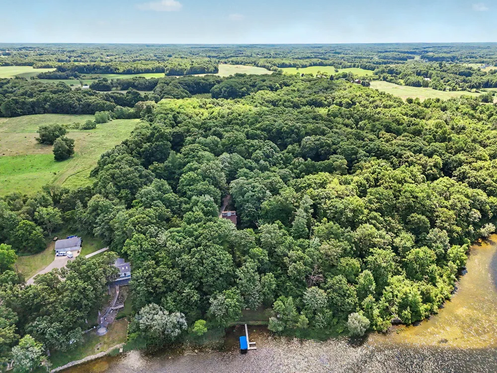 12017 Lilac Lane Johnstown Township, MI 49050