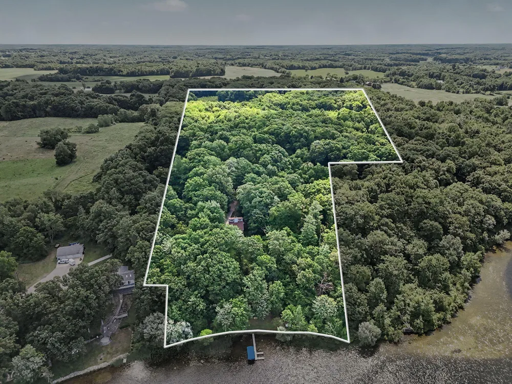 12017 Lilac Lane Johnstown Township, MI 49050